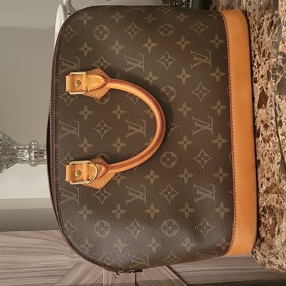 LOUIS VUITTON ALMA HANDBAG MONOGRAM
